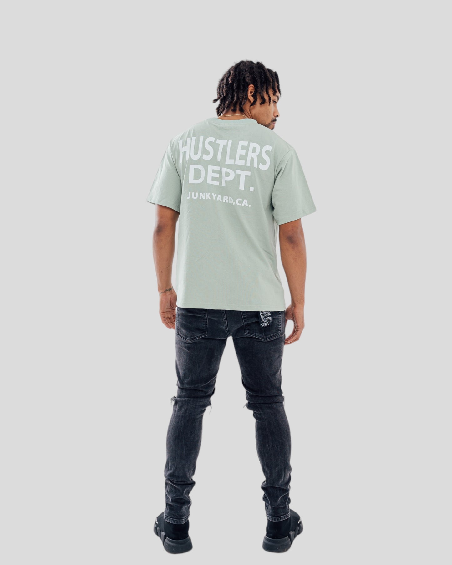 HUSTLERS TEE SAGE